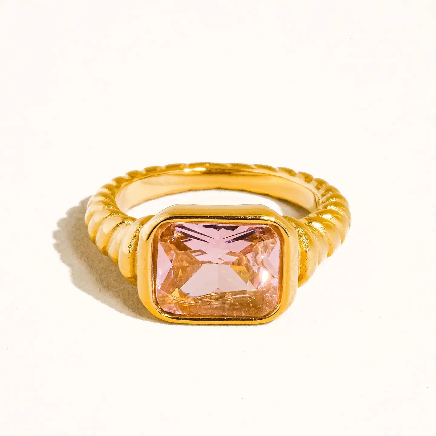 Laverne 18K Cocktail Ring